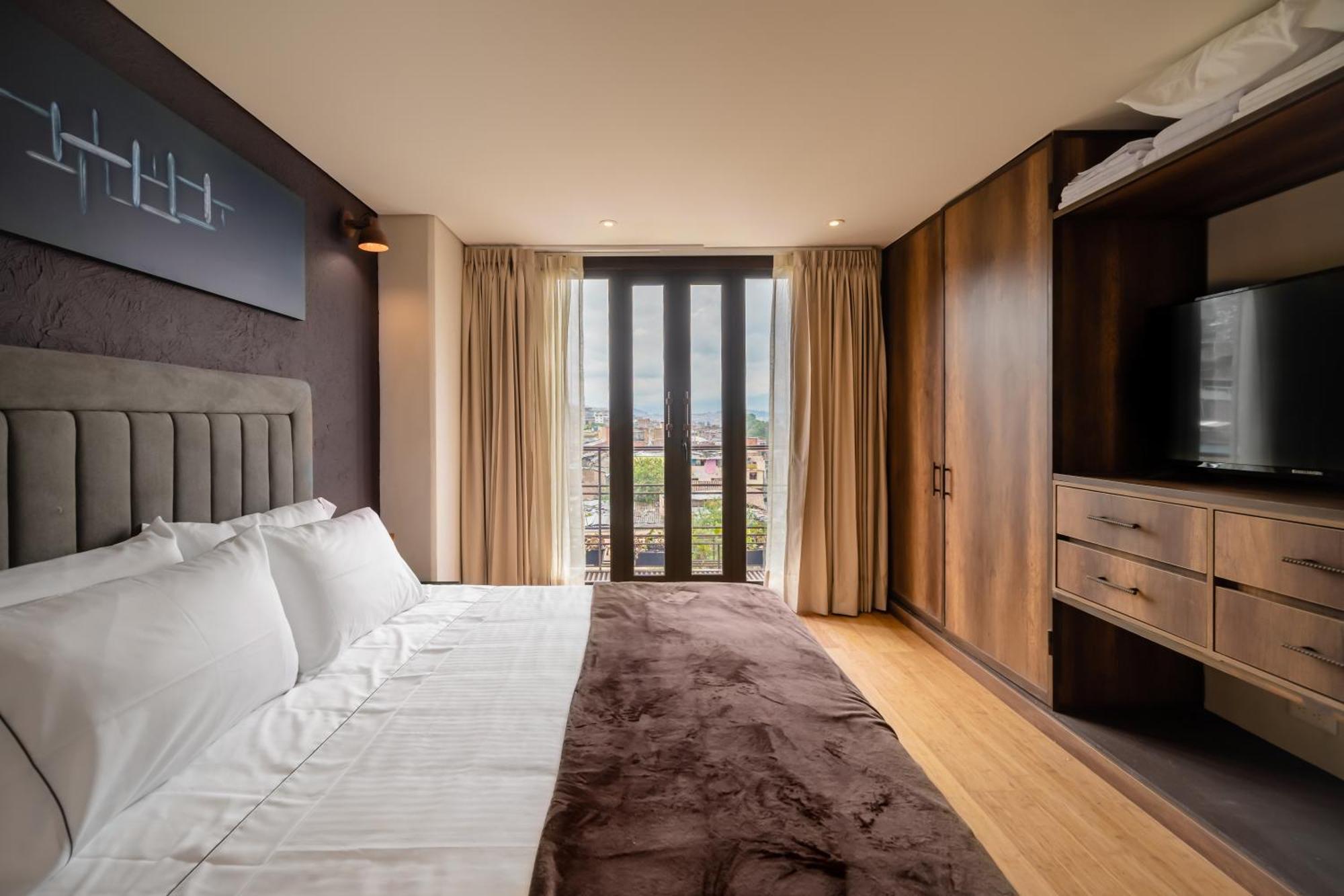 Morph Candelaria - Gestion Hotelera Богота Екстериор снимка